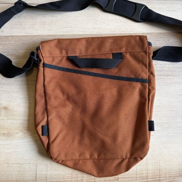 Tom Bihn Medium Cafe Bag Crossbody Burnt Orange Life Is A Verb Travel Ripstop - Picture 7 of 10